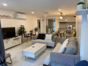 2 beds front beach